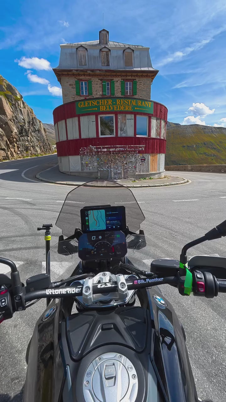 Share your POV: Touring (@blk.panthxr)